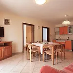 Апартаменты By The Sea Srima - Vodice, - 15621 Водице