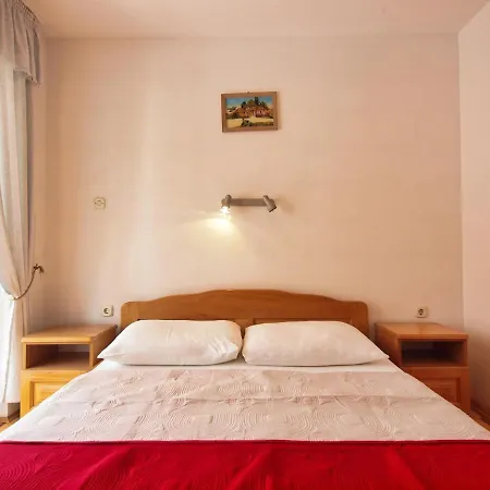 Apartment By The Sea Srima - Vodice, - 15621