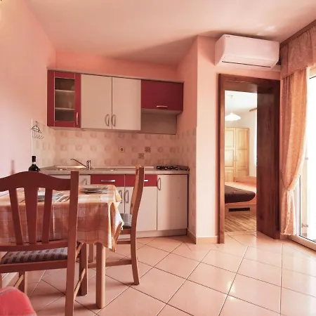 Apartment By The Sea Srima - Vodice, - 15621 *