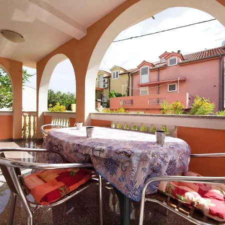By The Sea Srima - Vodice, - 15621 Apartment