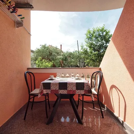 Apartment By The Sea Srima - Vodice, - 15621 Vodice
